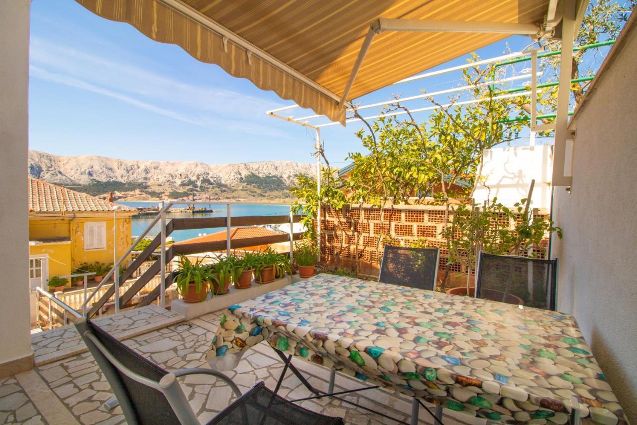 Apartment Mario With Terrace And Sea View Baska  Bagian luar foto